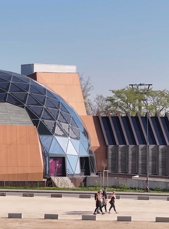 BEYOND THE PAVILION: Portrait of the architect Patrick Genard